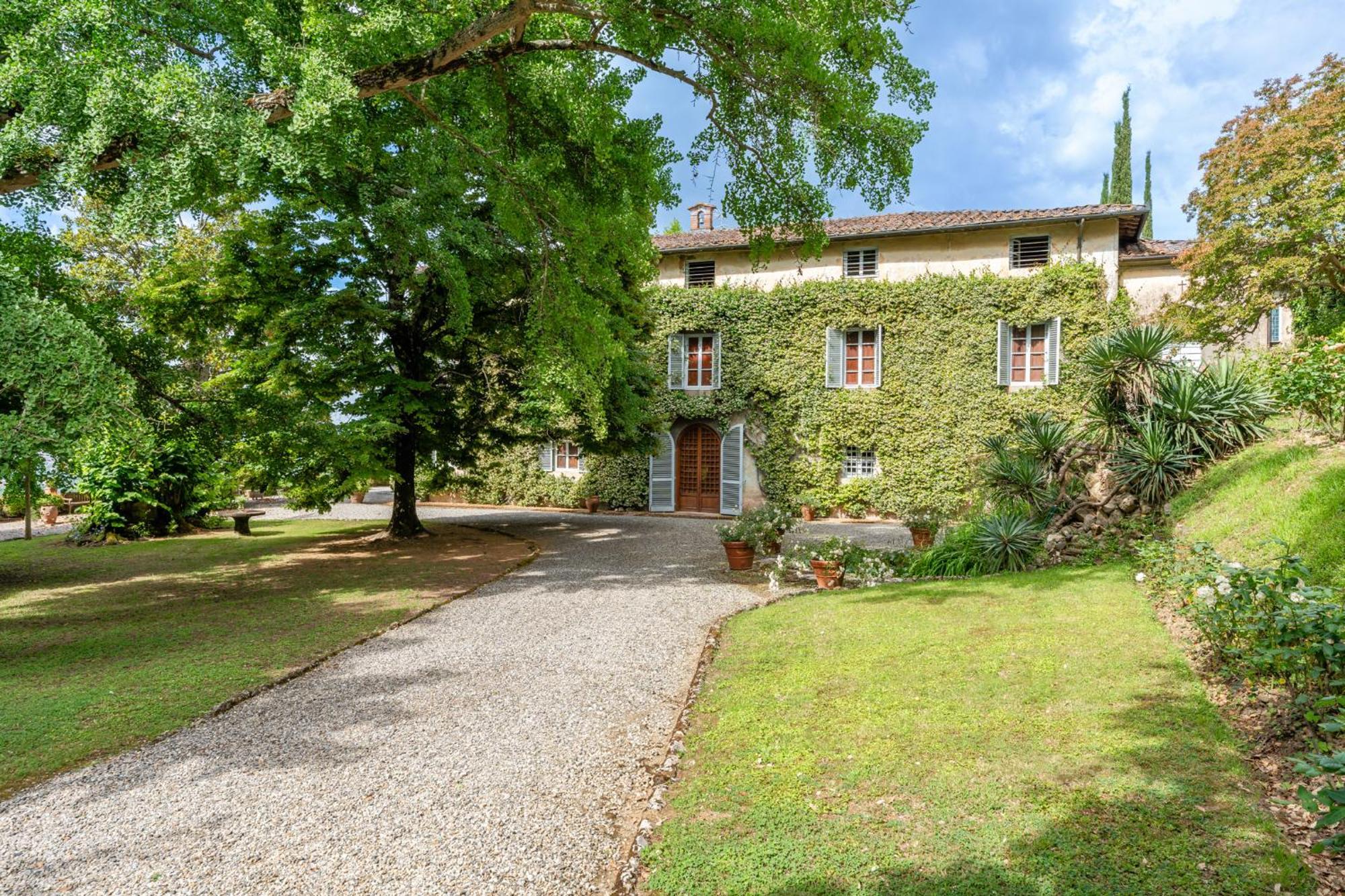 Agriturismo Mansi Bernardini ลุคคา ภายนอก รูปภาพ