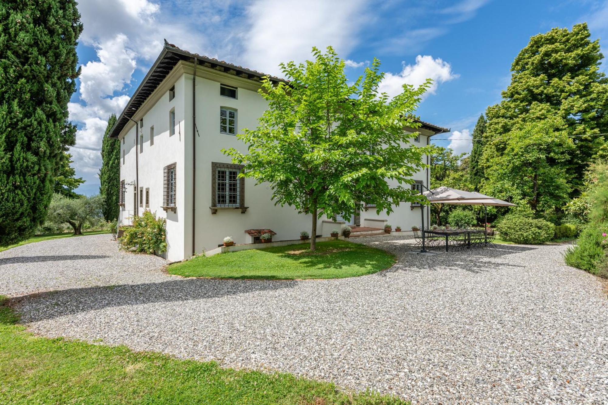 Agriturismo Mansi Bernardini ลุคคา ภายนอก รูปภาพ