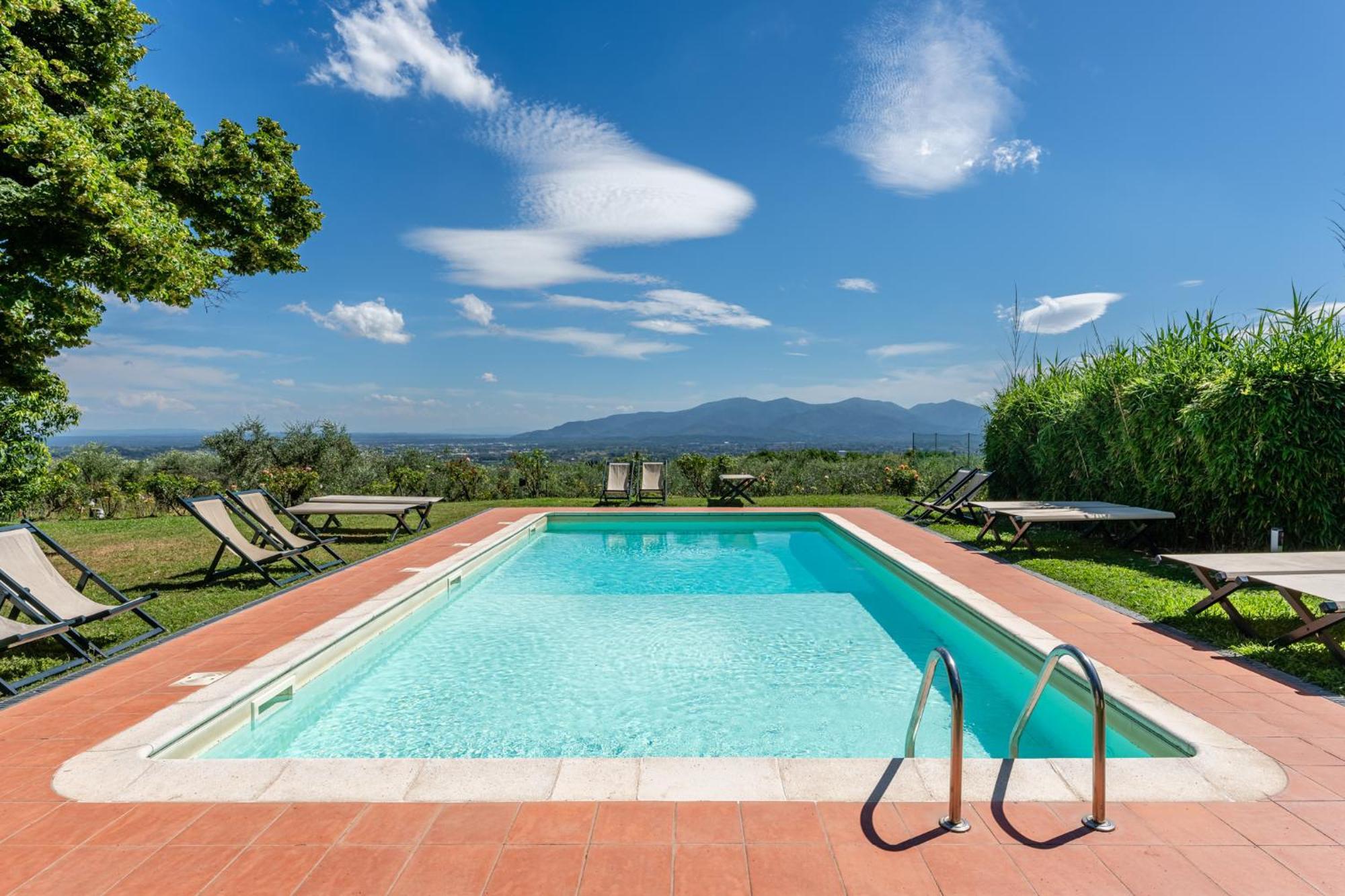 Agriturismo Mansi Bernardini ลุคคา ภายนอก รูปภาพ